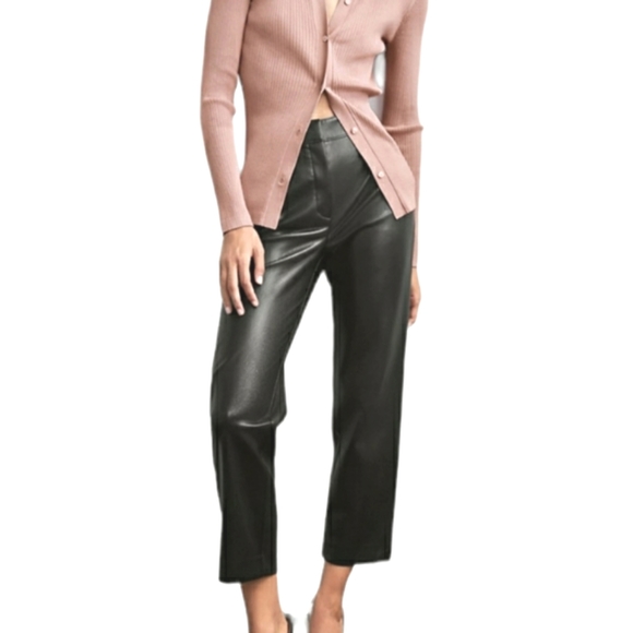 Aritzia Pants - Babaton Command Cropped Pant Mid-Rise Vegan Leather 0 Black Mid-Rise